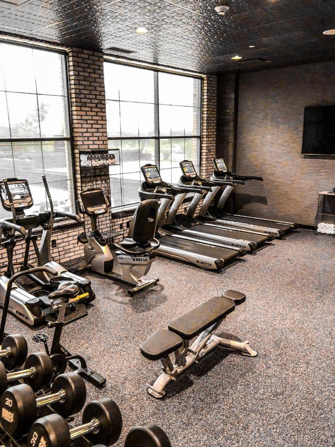 Ironworks Hotel Indy Индианаполис Екстериор снимка