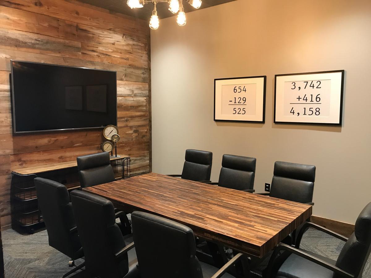 Ironworks Hotel Indy Индианаполис Екстериор снимка