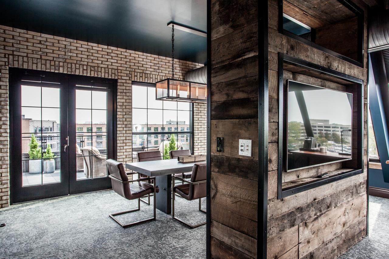 Ironworks Hotel Indy Индианаполис Екстериор снимка