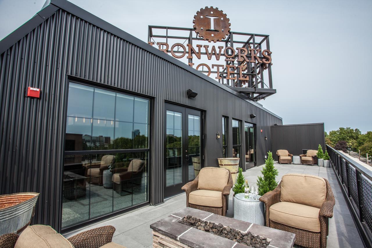 Ironworks Hotel Indy Индианаполис Екстериор снимка
