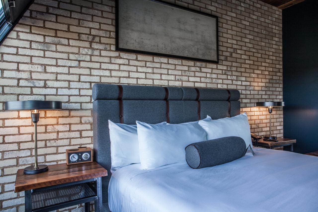 Ironworks Hotel Indy Индианаполис Екстериор снимка