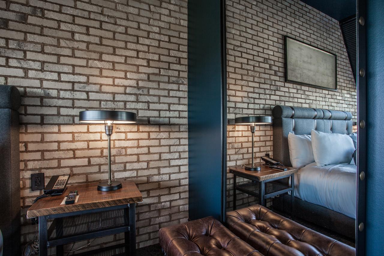 Ironworks Hotel Indy Индианаполис Екстериор снимка