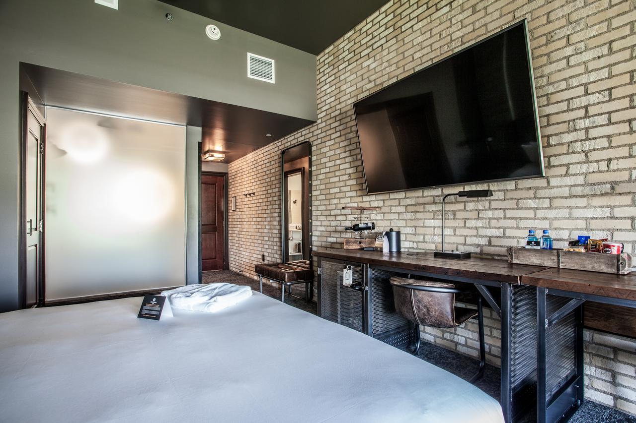 Ironworks Hotel Indy Индианаполис Екстериор снимка