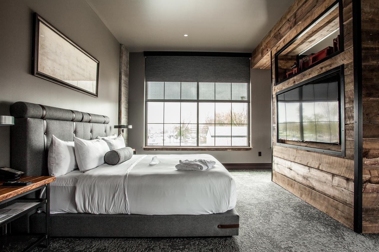 Ironworks Hotel Indy Индианаполис Екстериор снимка