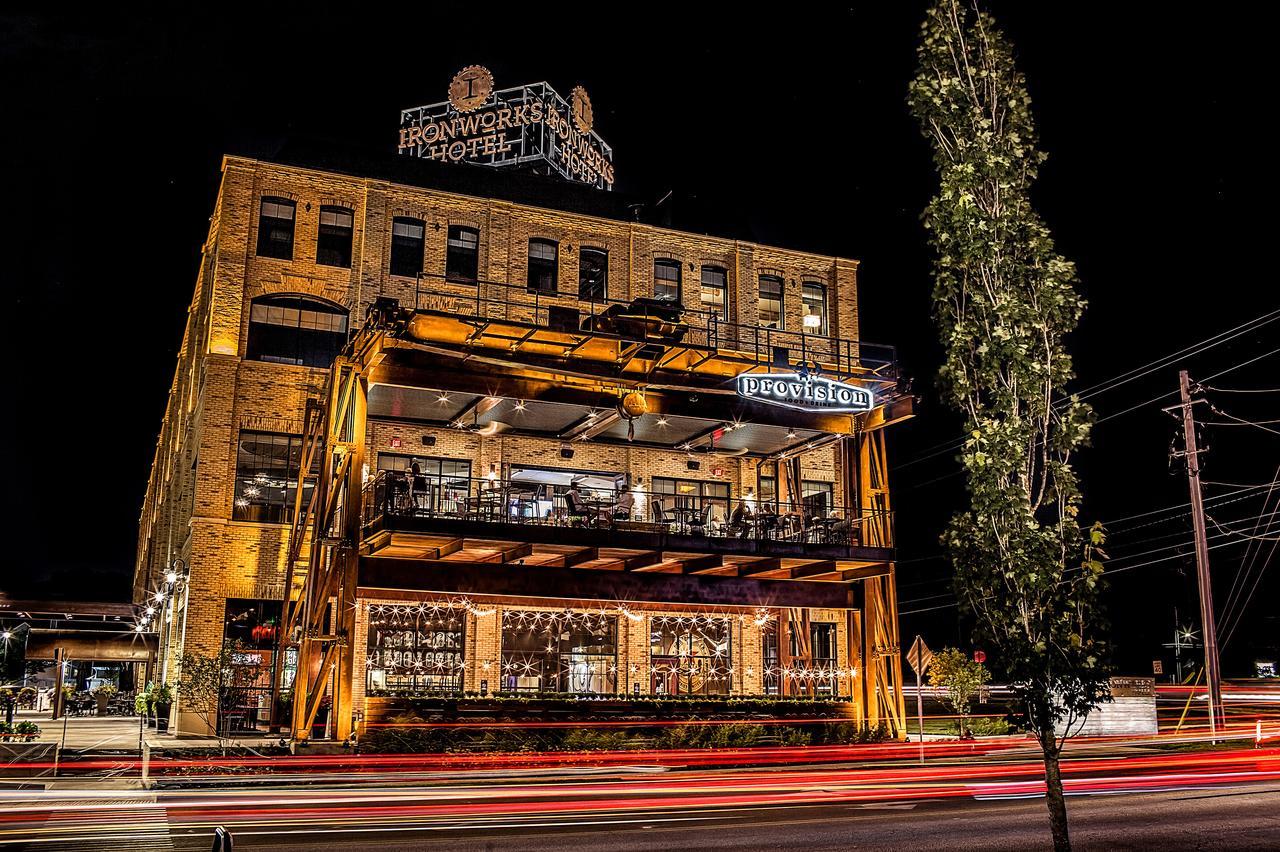 Ironworks Hotel Indy Индианаполис Екстериор снимка